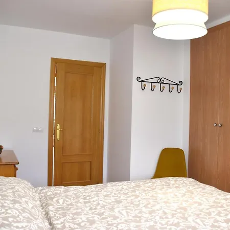 Vut Pinares De Soria Apartman *